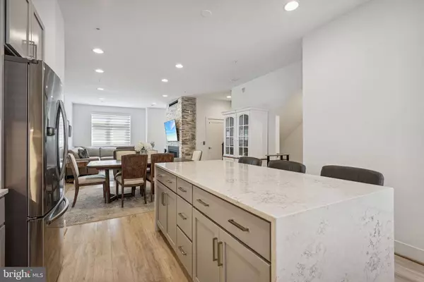 3320 WOODLAND PHLOX ST, Rockville, MD 20852