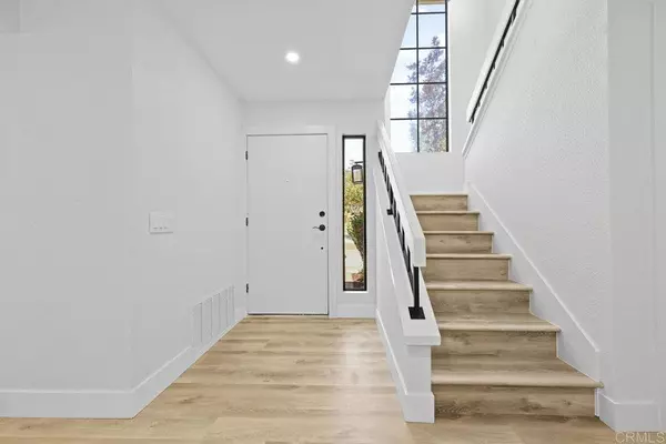 10421 Crosscreek, San Diego, CA 92131