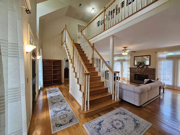 504 Emily Dr, Goodlettsville, TN 37072