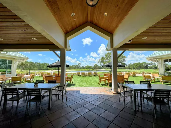 10041 Perfect DR, Port Saint Lucie, FL 34986