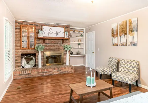 220 Mortons Lake Rd, Manchester, TN 37355