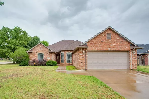 4214 Stonewall, Enid, OK 73703