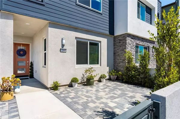 200 Baluster, Irvine, CA 92618