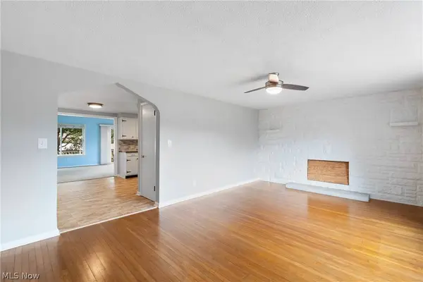 2441 49th ST NE, Canton, OH 44705