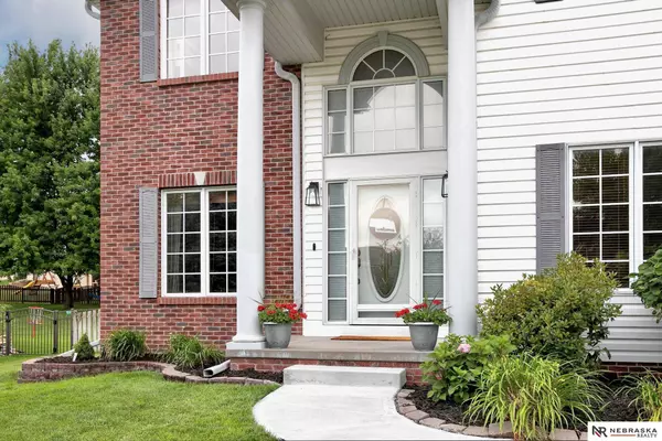 4014 N 152 Avenue, Omaha, NE 68116