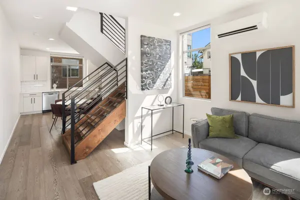 820 A NW 54th ST, Seattle, WA 98107