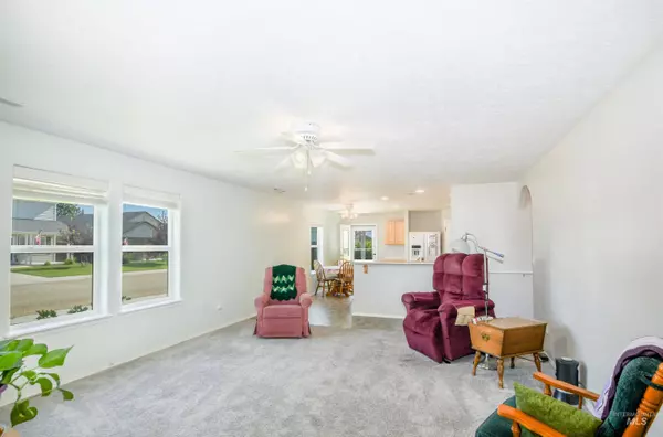 16958 Bastian Ave, Caldwell, ID 83607