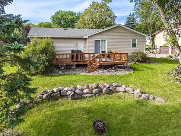 615 Naragansett Avenue, Baraboo, WI 53913