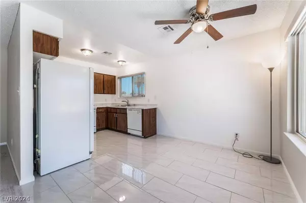 2697 Johannson Lane, Las Vegas, NV 89115