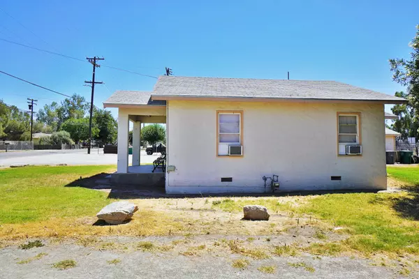 21173 S Valentine Avenue, Riverdale, CA 93656