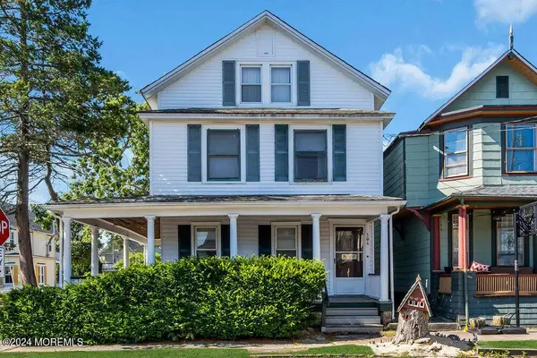 104 Heck Avenue, Ocean Grove, NJ 07756