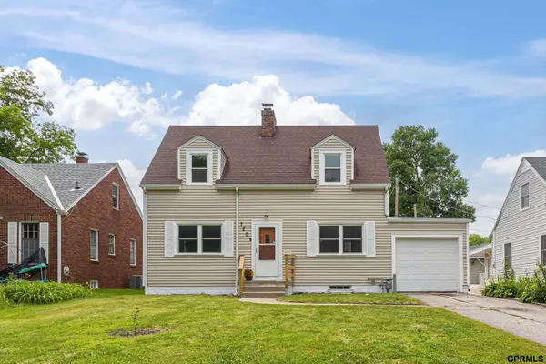 7208 Minne Lusa Boulevard, Omaha, NE 68112