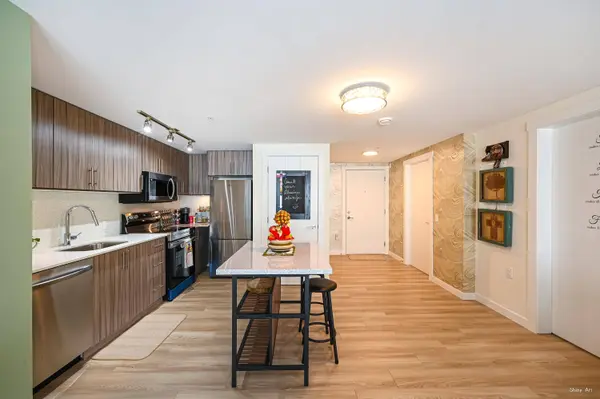 232 SIXTH ST #308, New Westminster, BC V3L 3A4