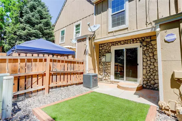 1344 S Idalia ST, Aurora, CO 80017