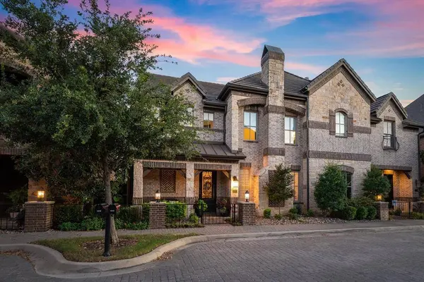 1212 Crockett Street, Keller, TX 76248