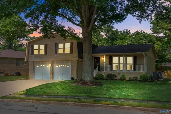 7807 Springbrook Drive SE, Huntsville, AL 35802