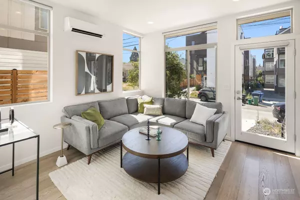 820 A NW 54th ST, Seattle, WA 98107