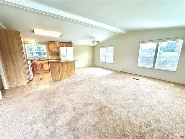 49988 NEWARK Drive, Shelby Twp, MI 48315