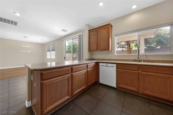 11278 Alga Court, Las Vegas, NV 89141