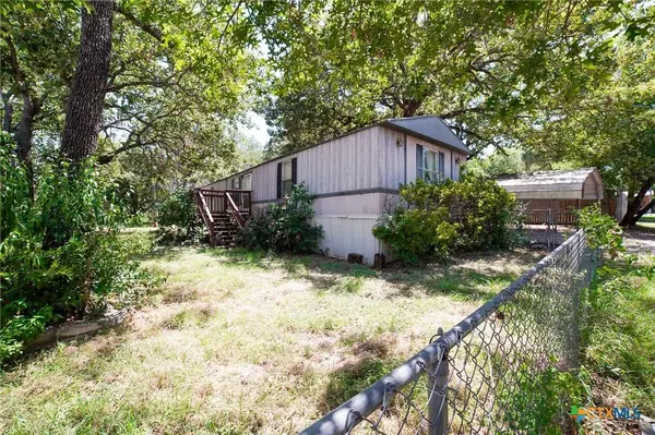 3389 Cedar Crest DR, Belton, TX 76513