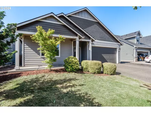 817 PINTAIL ST, Silverton, OR 97381