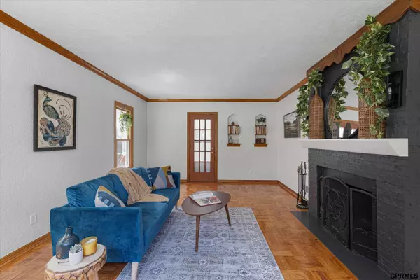 7208 Minne Lusa Boulevard, Omaha, NE 68112