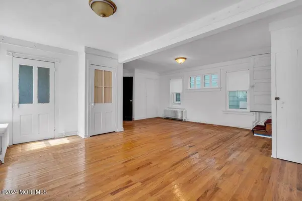 104 Heck Avenue, Ocean Grove, NJ 07756