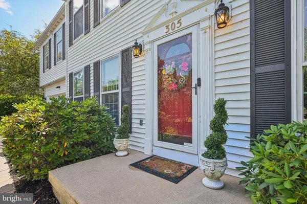 305 ELBO LN, Mount Laurel, NJ 08054