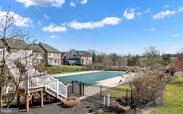 3207 WHISPER LN, Furlong, PA 18925