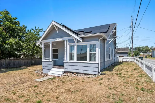 863 S 83rd ST, Tacoma, WA 98408