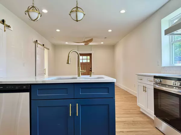 112 2nd AVE, Dayton, TN 37321