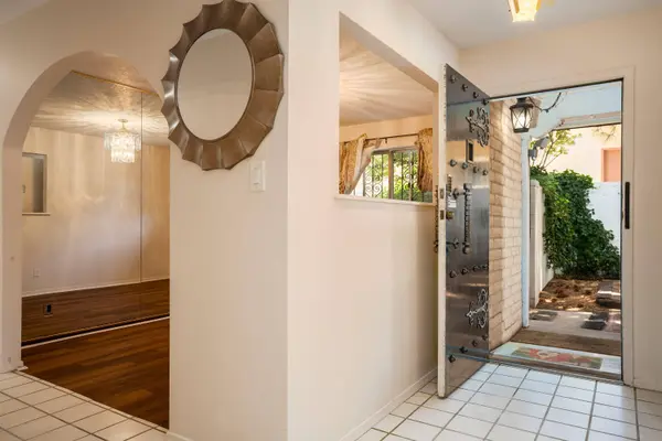 12429 Princess Jeanne AVE NE, Albuquerque, NM 87112