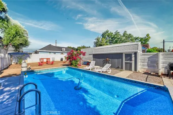 116 11th ST, Redlands, CA 92374