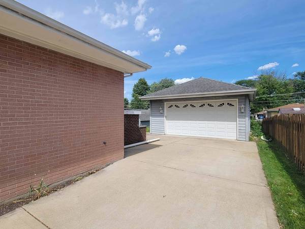 1123 S Ridge AVE, Arlington Heights, IL 60005