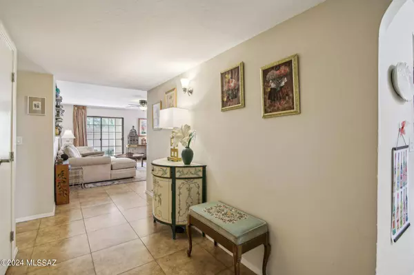 8428 E Agape Drive, Tucson, AZ 85715