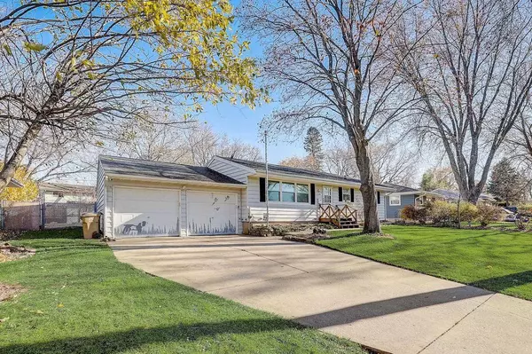 Maher Avenue AVE, Madison, WI 53716