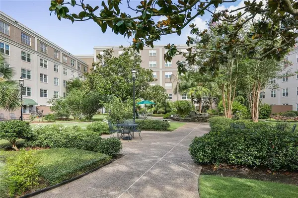 1750 SAINT CHARLES AVE #412, New Orleans, LA 70130
