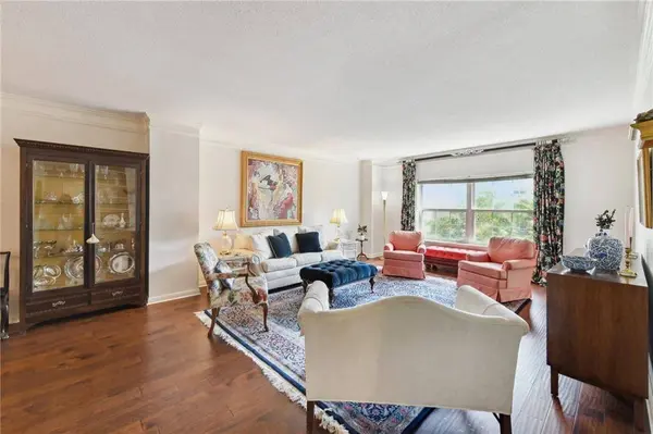 1750 SAINT CHARLES AVE #412, New Orleans, LA 70130