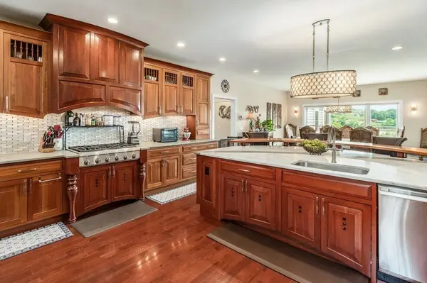 9 Lupine Lane, Gloucester, MA 01930