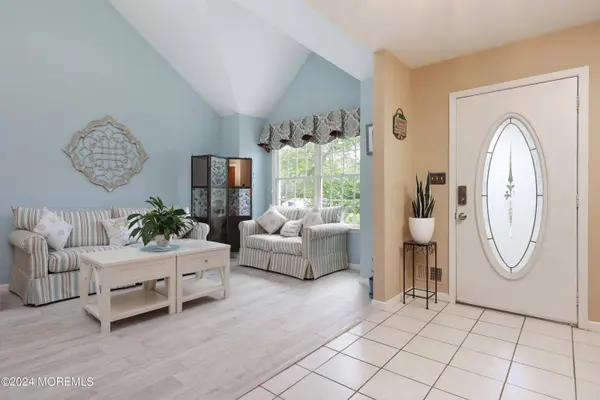 612 Yellowbrick Road, Brick, NJ 08724