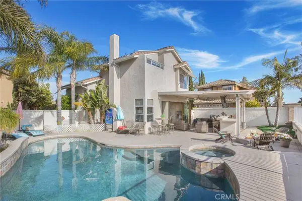 65 Tavella PL, Lake Forest, CA 92610