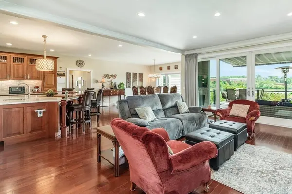 9 Lupine Lane, Gloucester, MA 01930