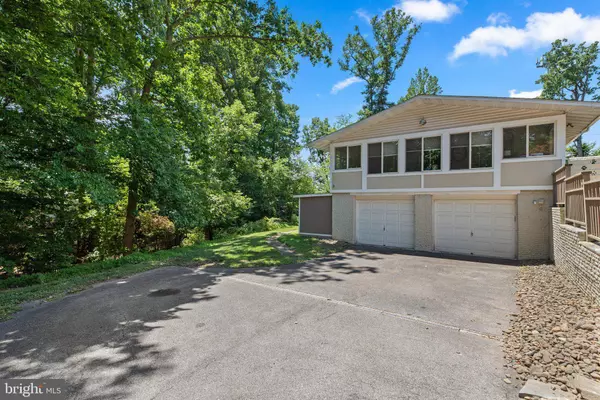 4633 DONCASTER DR, Ellicott City, MD 21043