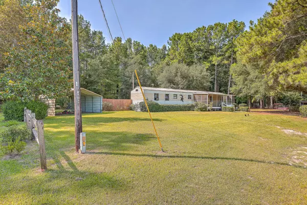 143 Edmarie Ln, Holly Hill, SC 29059