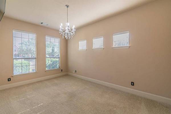 1917 Los Cabos Lane, Arlington, TX 76012