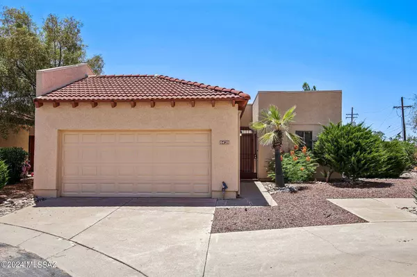 8428 E Agape Drive, Tucson, AZ 85715
