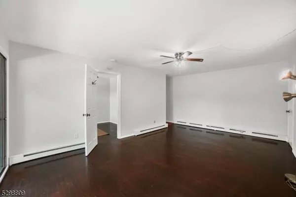 514 Andria Ave #171, Hillsborough Twp., NJ 08844