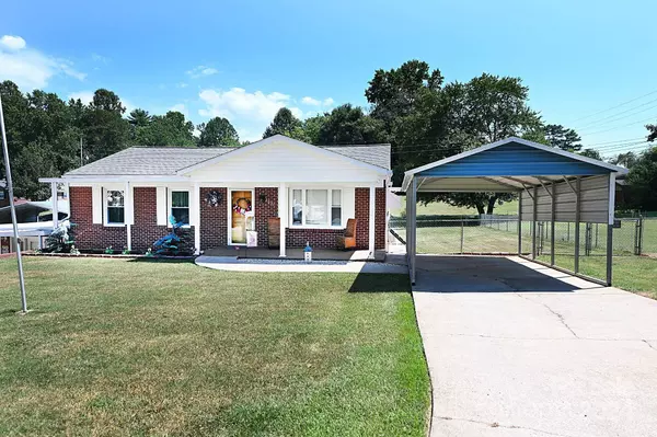 1031 Elm CIR, Granite Falls, NC 28630