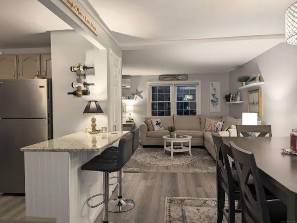 81 East Pattagansett Road #52, East Lyme, CT 06357