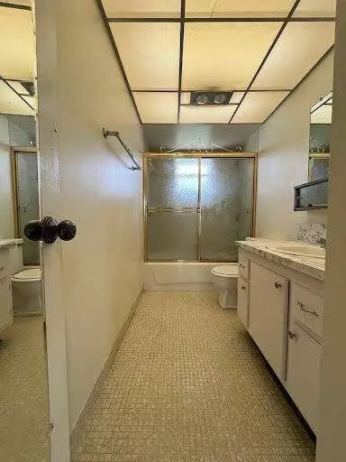 1 N Greenway 212, Royal Palm Beach, FL 33411